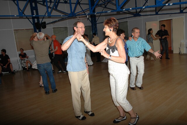 min 2008 06 28 aupra dance 106